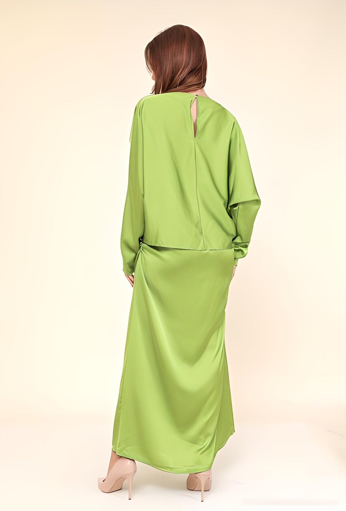 Ensemble blouse et jupe en satin VERT POMME